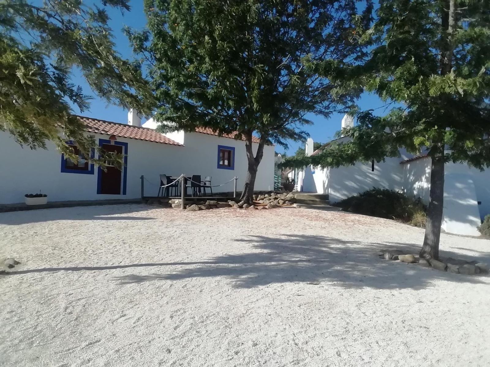 Monte Do Adail Turismo Rural Casa De Campo Vila Nova de Milfontes Exterior photo